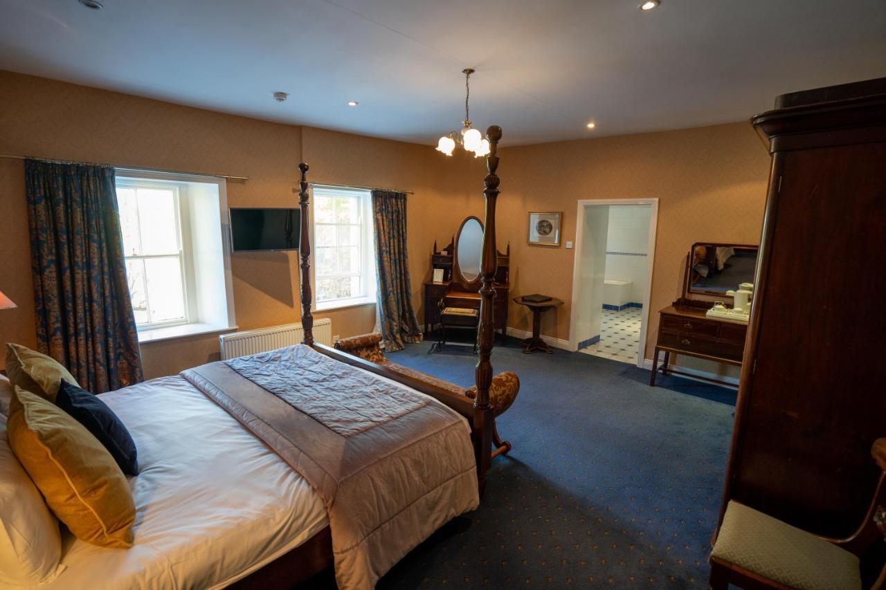 Hotel House